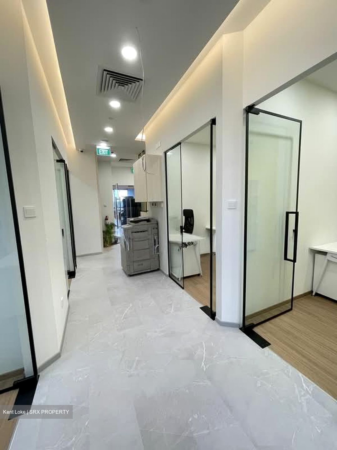 Woods Square (D25), Office #567558251
